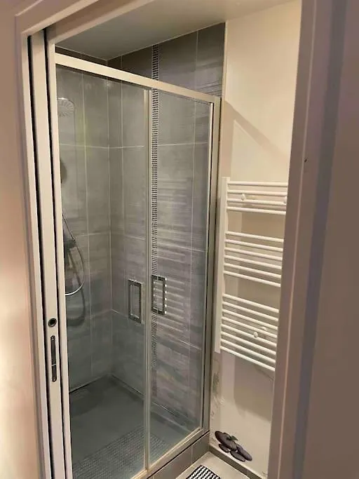 Paris 16E Arrondissement Superbe 45 M2 Plein Sud Apartment 0*,  France