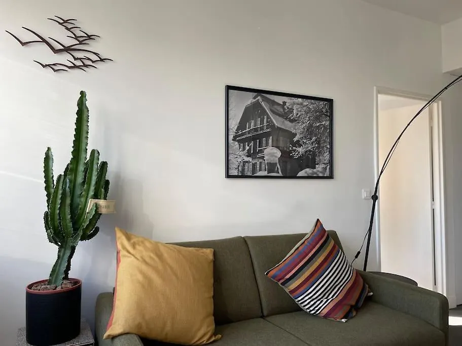 Paris 16E Arrondissement Superbe 45 M2 Plein Sud Apartment 0*,  France